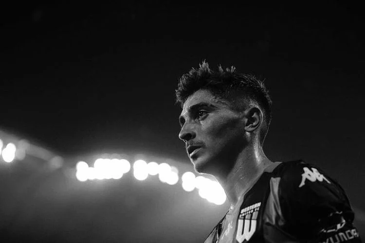 Adelaide United dan Dunia Sepakbola: Pengaruh dan Perkembangan Terkini