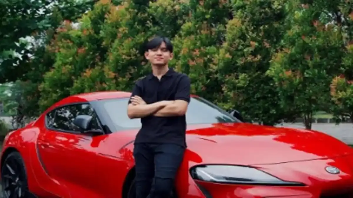 Andra ST Alami Kecelakaan Hebat, Supercar McLaren Terbelah Dua di Sukoharjo