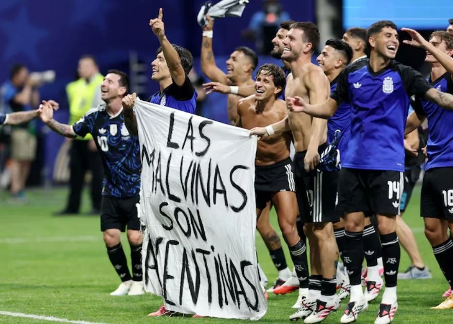 Argentina Hadapi Sanksi FIFA Atas Spanduk Falkland