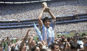 Argentina Mengalahkan Inggris di Semifinal Piala Dunia 2026: Mengenang Legenda Maradona