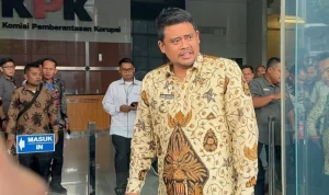 Bobby Nasution Ingatkan Kepala Daerah untuk Koordinasi dengan Pemprov Sebelum ke Pusat