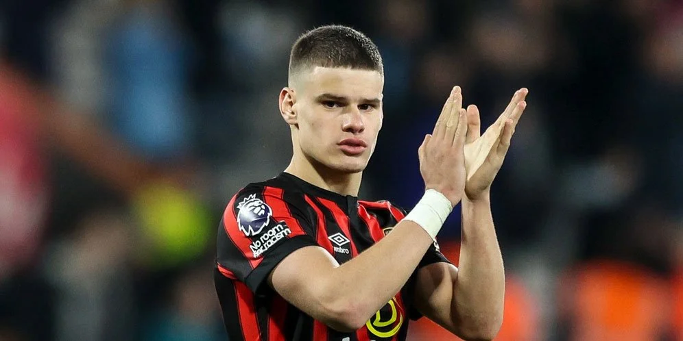 Bournemouth: Dari Ambisi Membangun Tim Kuat Hingga Incaran Bintang-Bintang Sepak Bola