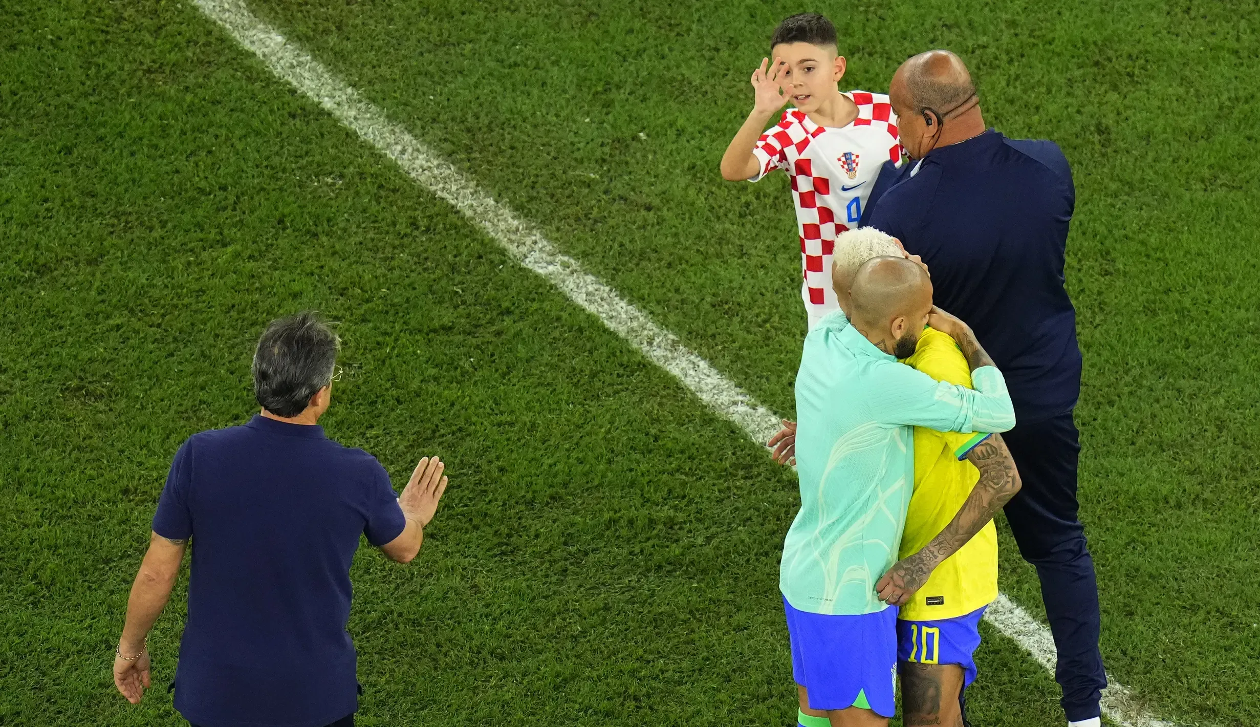 Casemiro Menangis Tersedu-Sedu Setelah Brasil Tersingkir dari Piala Dunia 2026