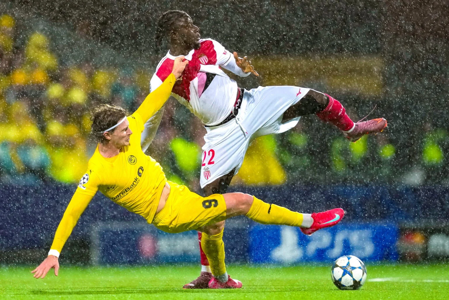 Celtic Revive Chase untuk Striker Kasper Hogh dari Bodo/Glimt