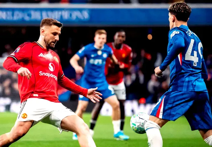 Chelsea dan Manchester United Berebut Pemain Bintang