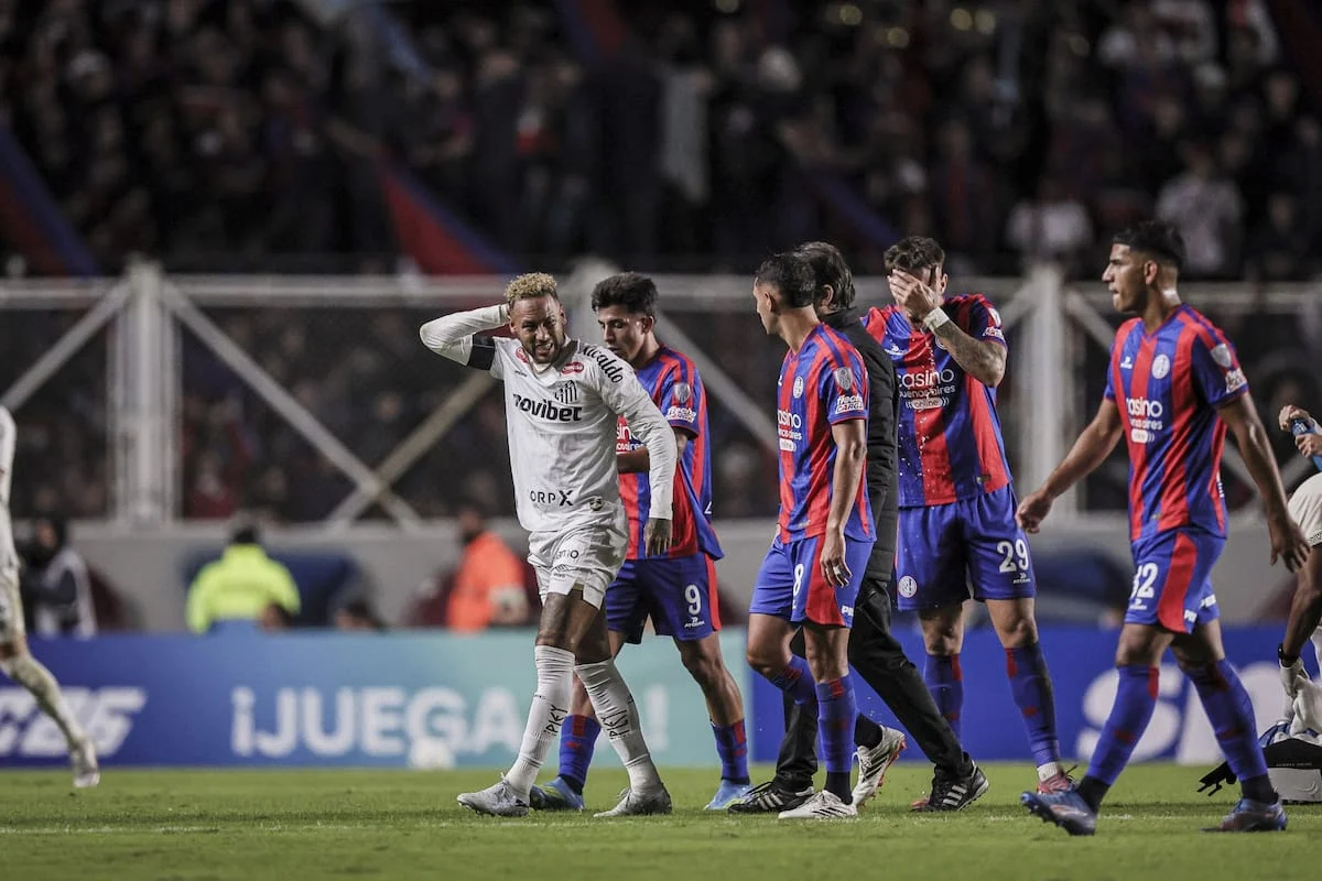 Copa Sudamericana: Lanus dan San Lorenzo Berebut Posisi, Sementara Neymar Menghadapi Kritik