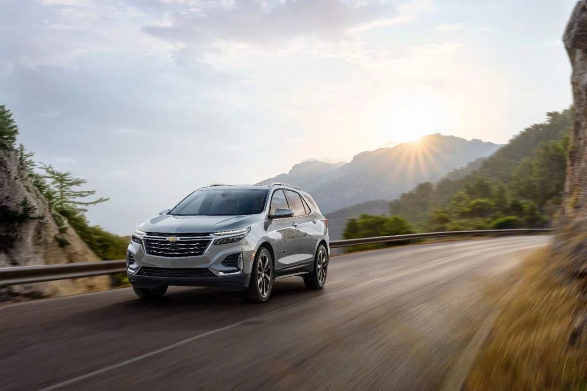 Cuaca Panas dan Kemungkinan Badai di Amerika, Serta Peluncuran Mobil PHEV Terbaru dari GM