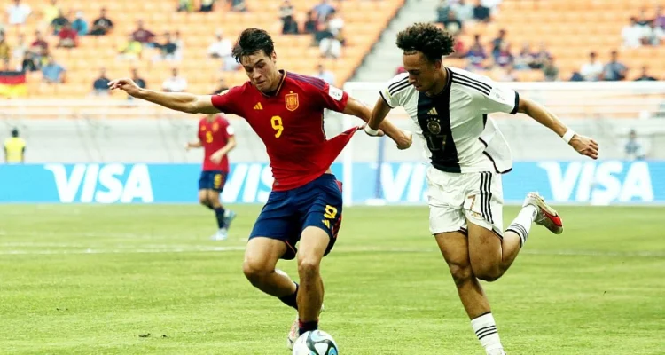 Diego Moreira Siap Hadapi Spanyol di Piala Dunia