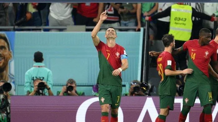 Diogo Dalot dan Rekan-Rekan Timnas Portugal Mengalami Kekalahan Menegaskan Akhir Karir Cristiano Ronaldo di Piala Dunia