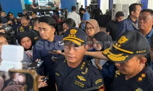 Dirjen Bea Cukai Djaka Budhi Utama Dituding Terima Suap Rp21 Miliar dari Bos Blueray Cargo