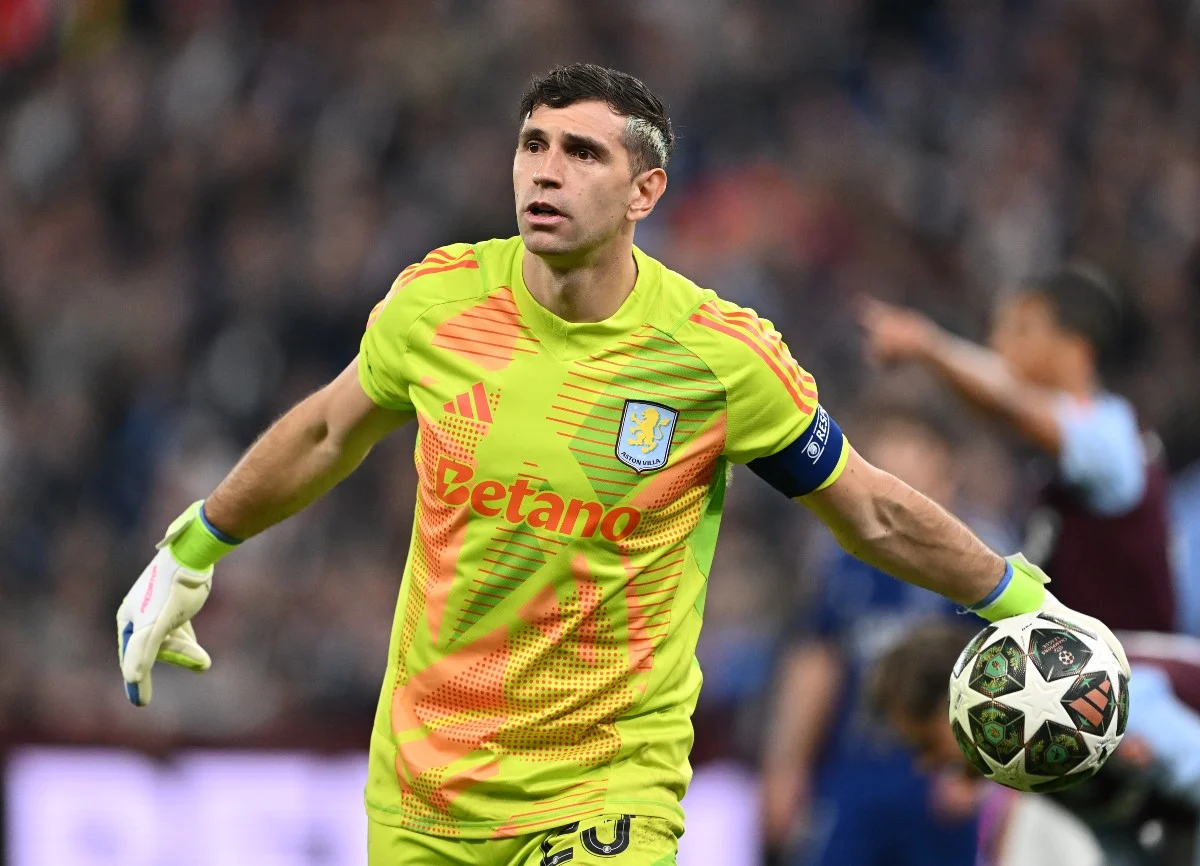 Emiliano Martínez Tidak Dijual: Aston Villa Tutup Pintu Transfer ke Juventus
