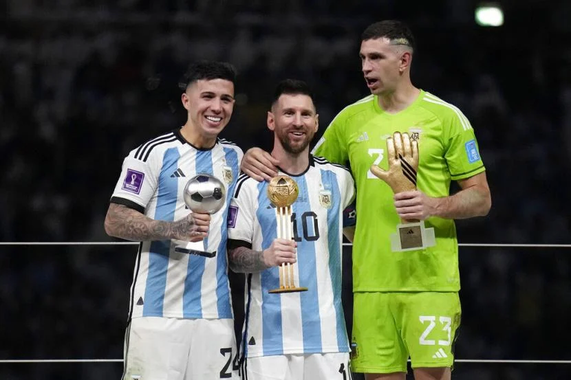 Enzo Fernandez Bintangi Kemenangan Argentina, Sertai Kontroversi di Piala Dunia 2026