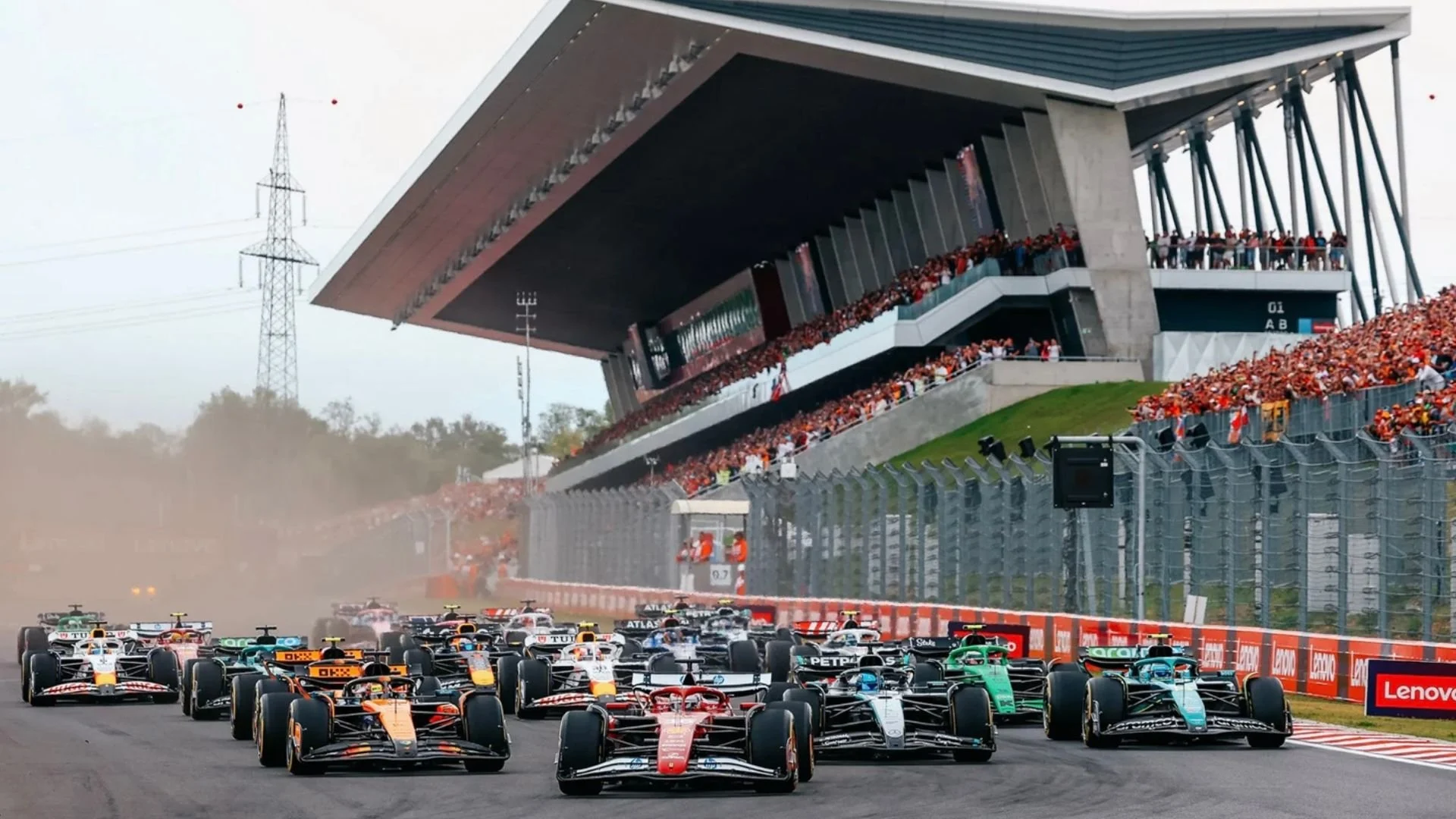 F1 Hungarian GP: Persiapan Ferrari dan Mercedes untuk Balapan Sengit di Hungaroring