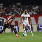 Flamengo dan São Paulo Berbagi Poin di Maracanã