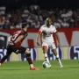 Flamengo dan São Paulo Berbagi Poin di Maracanã