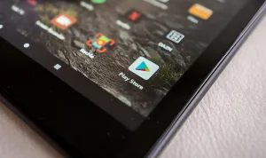 Google Izinkan Toko Aplikasi Selain Play Store di Android