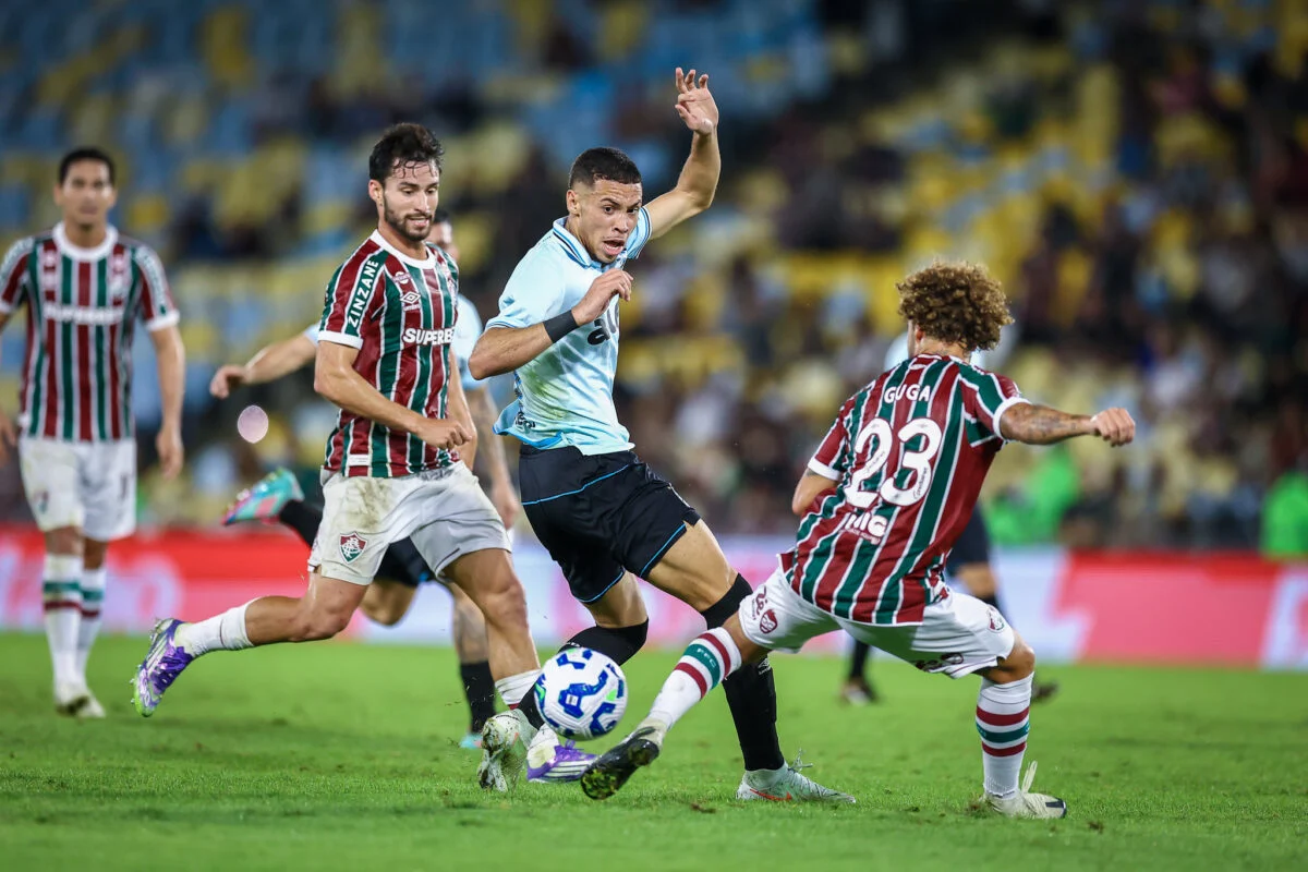 Grêmio vs Fluminense: Pertandingan Seru Berakhir Imbang