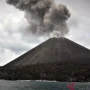 Gunung Anak Krakatau Siaga: Badan Geologi Bantah Isu Tsunami dan Video Hoaks
