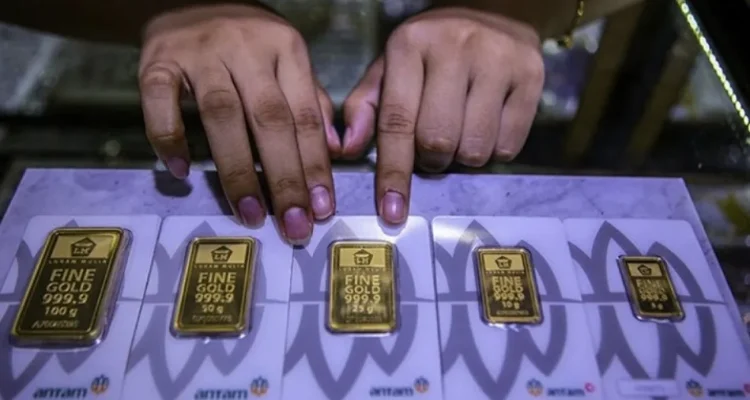 Harga Emas Antam Turun Rp35.000, Buyback Anjlok Rp50.000!