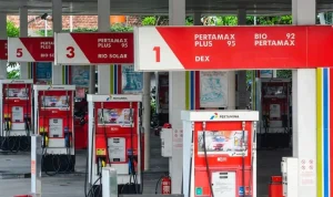 Harga Pertamax Belum Turun, Ini Alasan di Balik Keputusan Pertamina