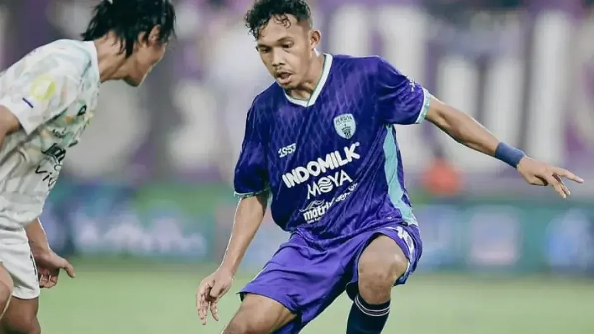 Ikhwan Ali Tanamal, Winger Muda Persib yang Siap Mengguncang Jalak Harupat