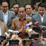 Jokowi dalam Sorotan: Dari Kasus Ijazah Palsu hingga Safari Politik