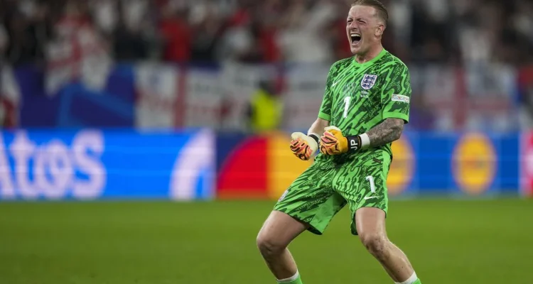 Jordan Pickford Pecahkan Rekor Peter Shilton di Piala Dunia 2026