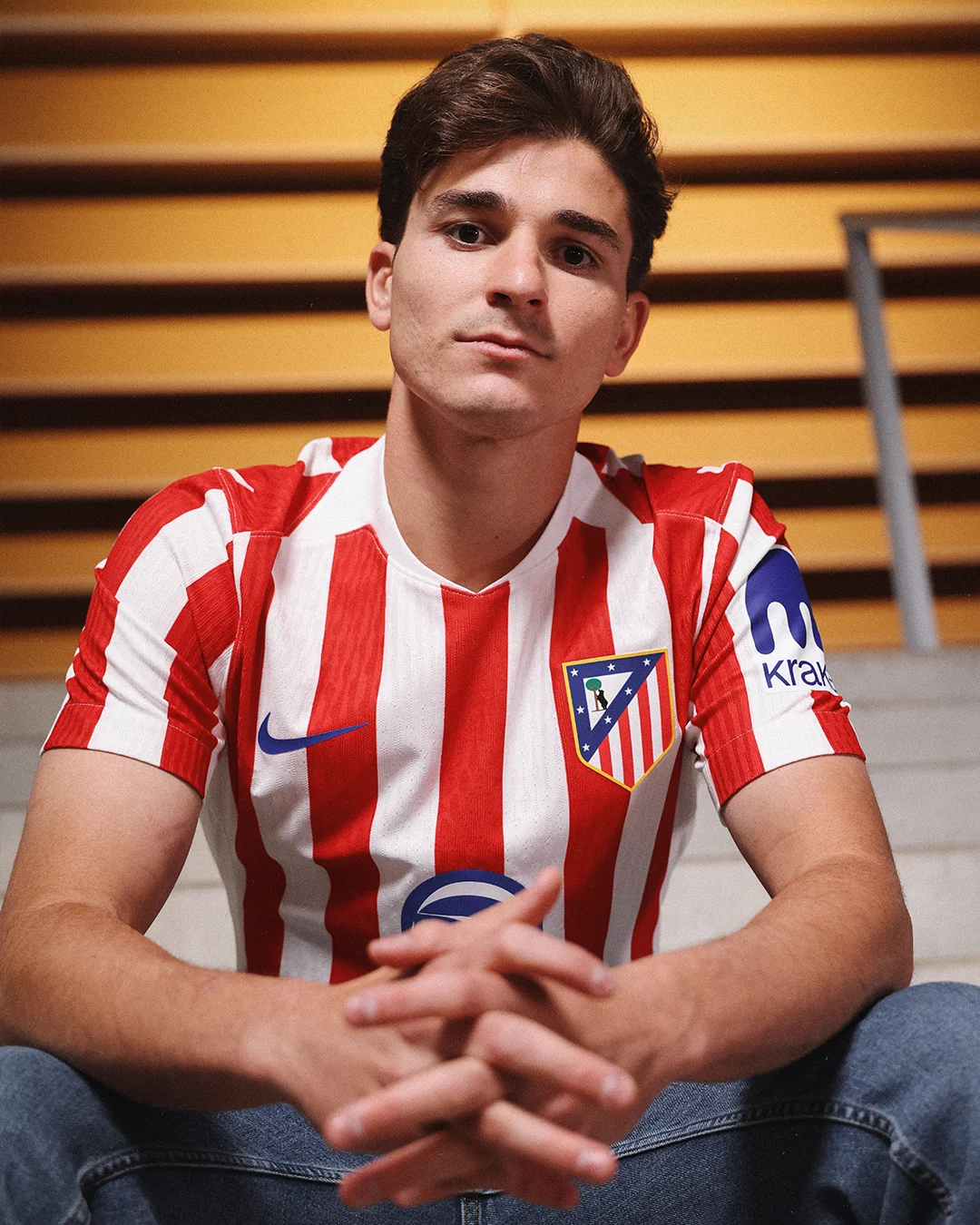 Julián Álvarez Diburu Barcelona, Atlético Madrid Tetap Teguh