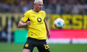 Julian Ryerson Dibidik Manchester United, Namun Cidera Menghantui Pemain Borussia Dortmund