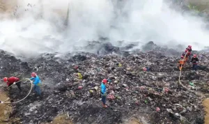 Kebakaran TPA Jatiwaringin: Dampak dan Upaya Penanganan
