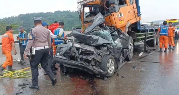 Kecelakaan Beruntun di Sibolangit: Empat Orang Tewas dan Delapan Kendaraan Terlibat