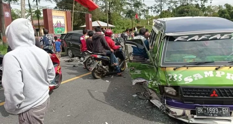 Kecelakaan Beruntun di Sibolangit: Sebuah Tragedi yang Mengguncang Sumatera Utara Kecelakaan Beruntun di Sibolangit: Sebuah Tragedi yang Mengguncang Sumatera Utara