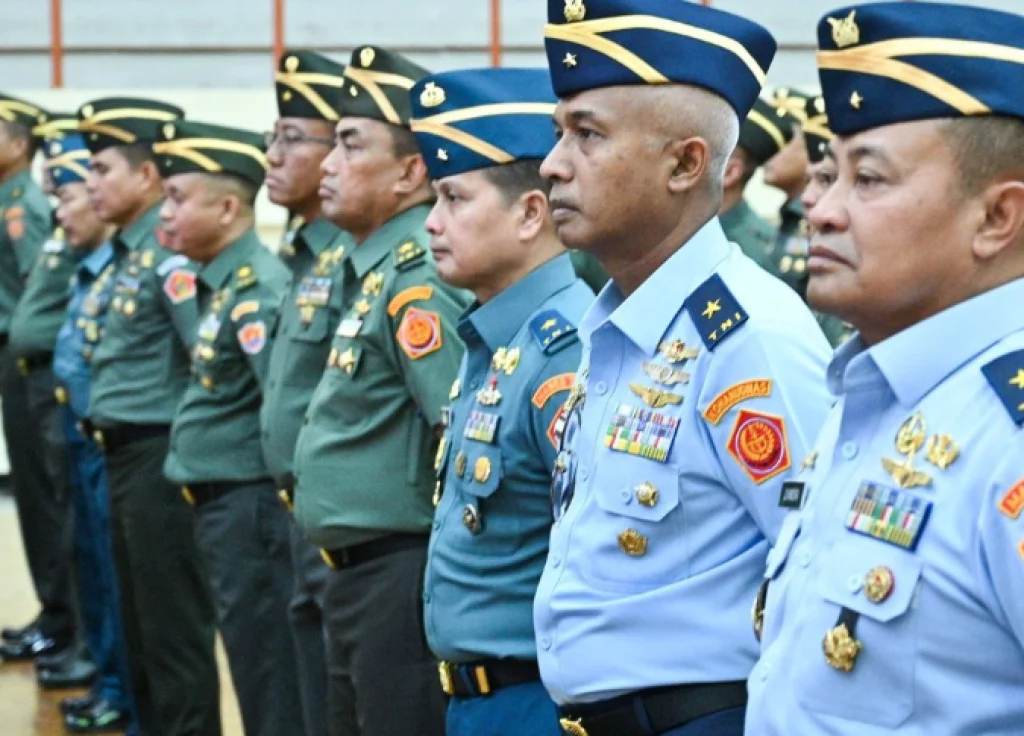 Kenaikan Pangkat 105 Perwira Tinggi TNI, Simbol Penghargaan Negara