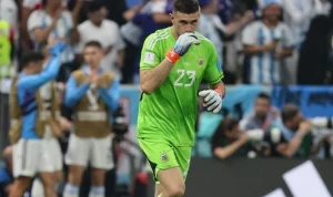 Kiper Argentina Emiliano Martinez Pertimbangkan Masa Depan di Timnas