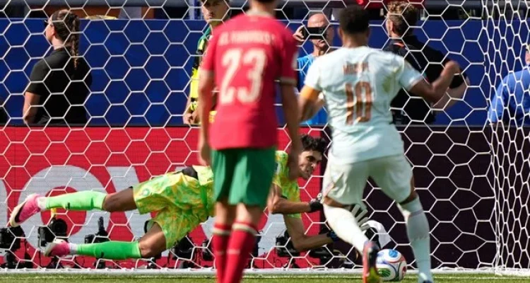 Kiper Maroko, Yassine Bounou, Pecah Rekor di Piala Dunia 2026