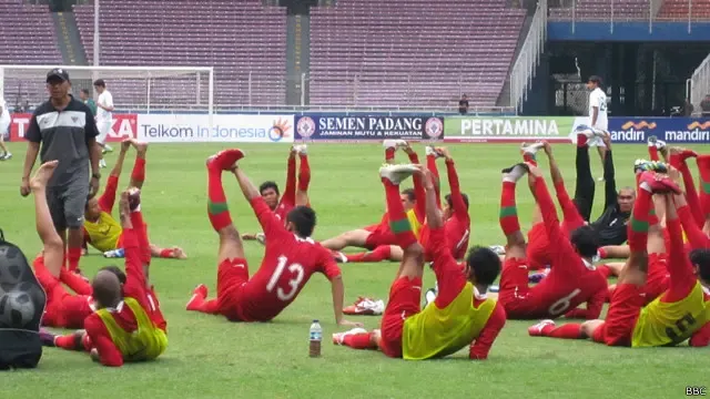 Konflik Geopolitik dan Sepak Bola: Dua Dunia yang Berbeda