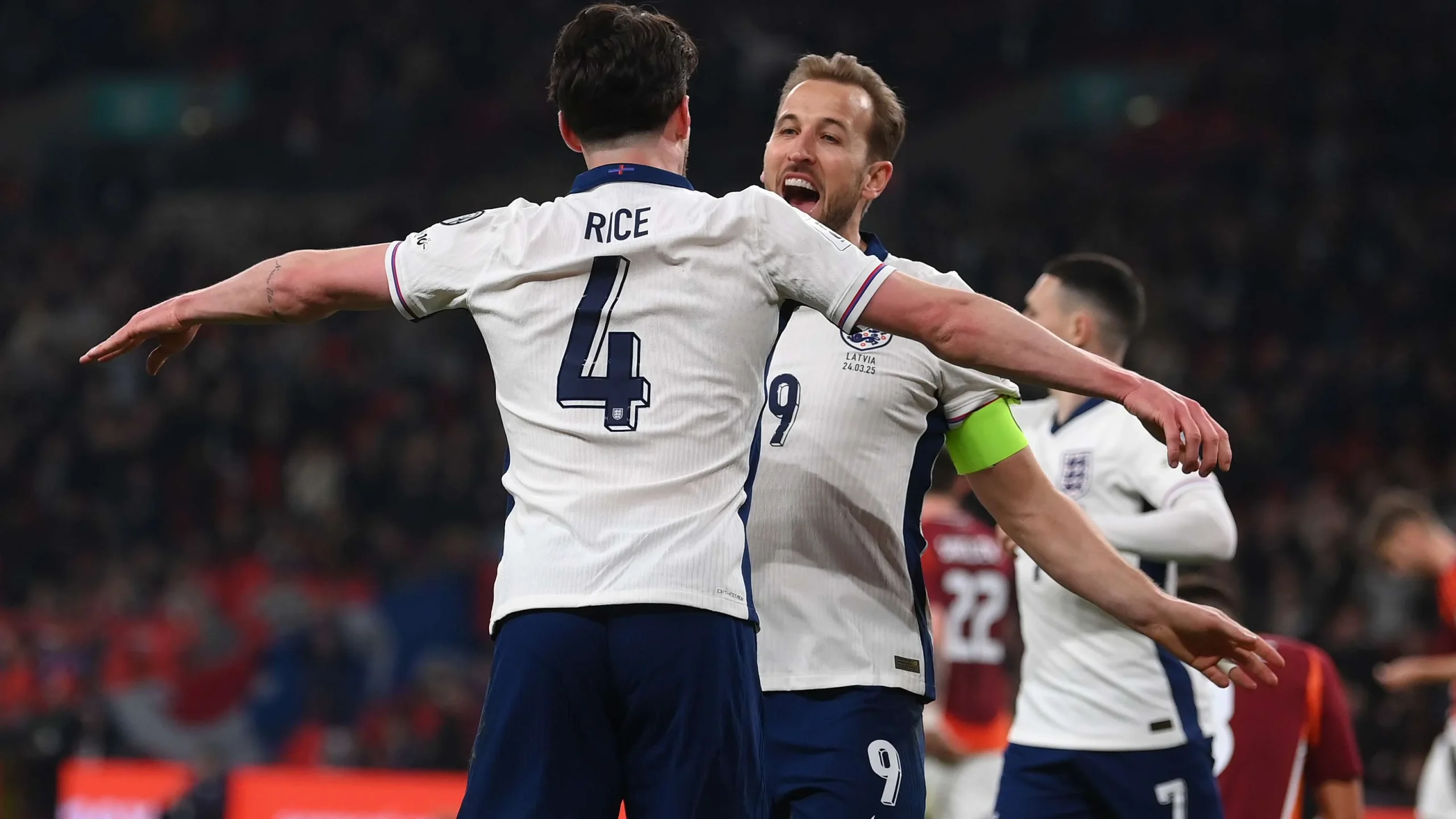Kontroversi di Piala Dunia: Declan Rice Dikecam dan Tantangan England