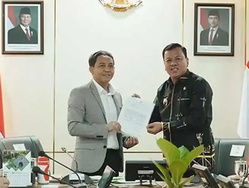 KPK Tolak Laporan Gratifikasi Raja Juli Antoni, Fokus Penyidikan Kasus Amplop Bupati Kuansing