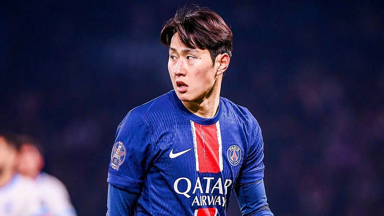 Lee Kang-In dan Dunia Sepak Bola: Transfer, K-Drama, dan Teknologi Canggih
