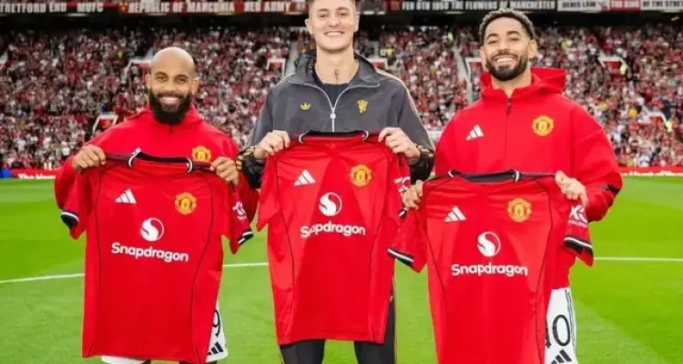 Manchester United Siap Hadapi Musim Baru dengan Friendlies Manchester United Siap Hadapi Musim Baru dengan Friendlies