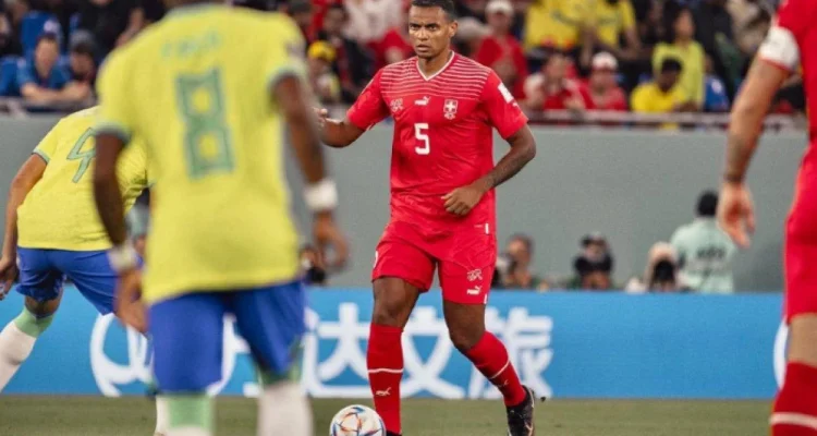 Manuel Akanji: Dari Pemain Kunci di Timnas Swiss hingga Bek Termahal di Italia