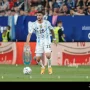 Marcos Senesi Jadi Sorotan Setelah Argentina Kalahkan Inggris di Semi Final Piala Dunia