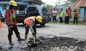 Menteri PU Dody Hanggodo Dihadapkan pada Isu Mutasi ASN dan Kondisi Jalan Rusak di Kaltara
