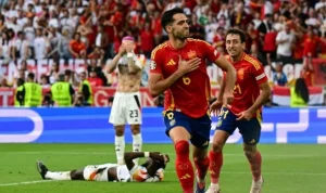 Mikel Merino Pahlawan Spanyol Lagi, La Roja Siap Hadapi Perancis di Semifinal Piala Dunia Mikel Merino Pahlawan Spanyol Lagi, La Roja Siap Hadapi Perancis di Semifinal Piala Dunia