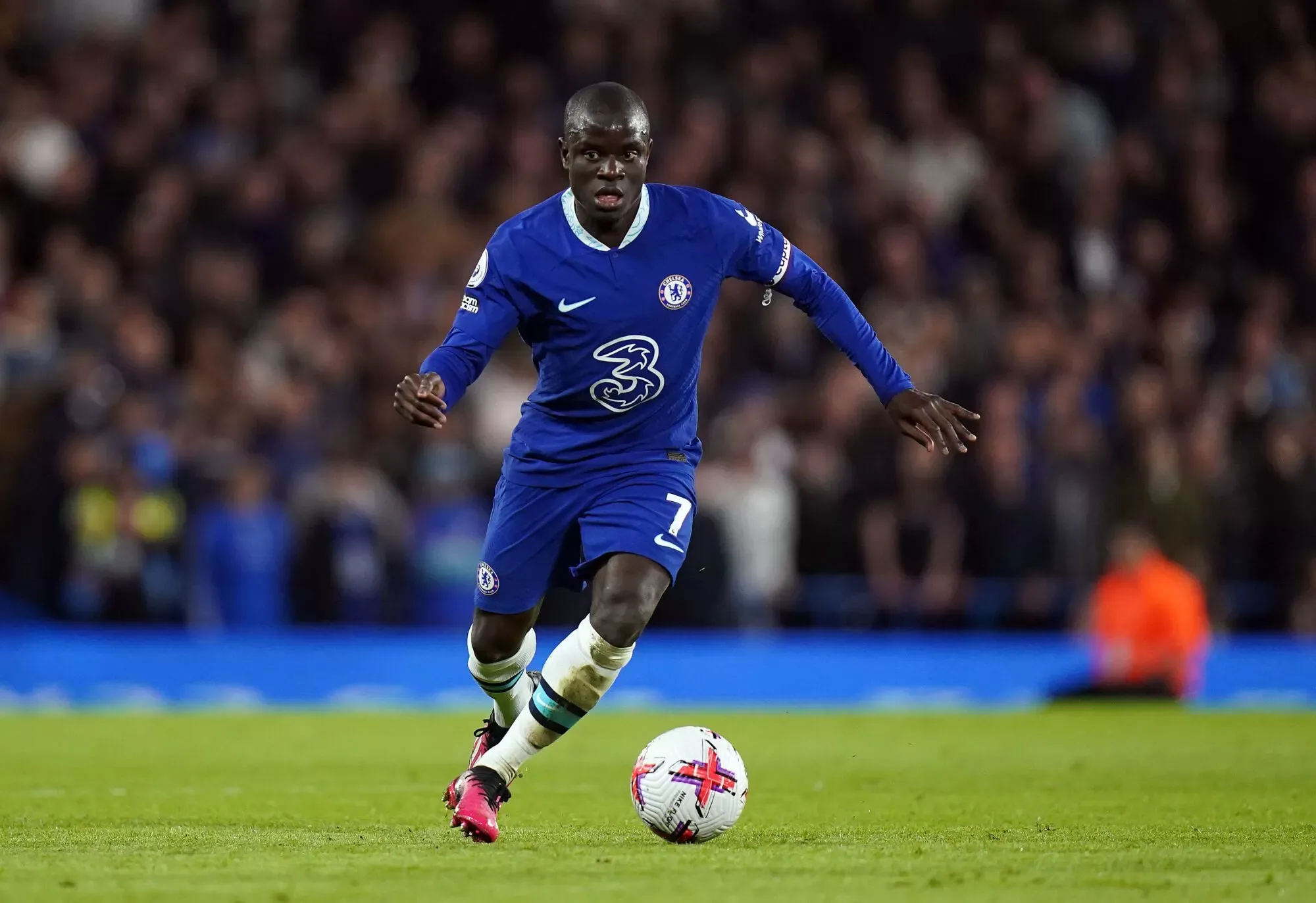 N'Golo Kanté dan Berita Terkini: Dari Sepak Bola hingga Sosial