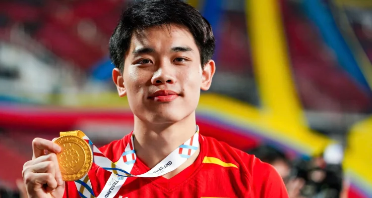 Nguyễn Đình Bắc Siap Torehkan Sejarah Baru di ASEAN Cup 2026 Nguyễn Đình Bắc Siap Torehkan Sejarah Baru di ASEAN Cup 2026