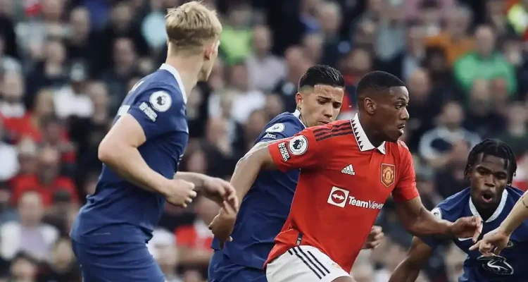 Persaingan Sengit di Liga Inggris: Manchester United dan Chelsea Berebut Pemain Baru