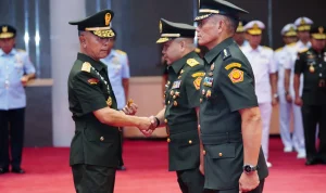 Perwira Tinggi TNI dan Polri: Kenaikan Pangkat dan Tugas Baru