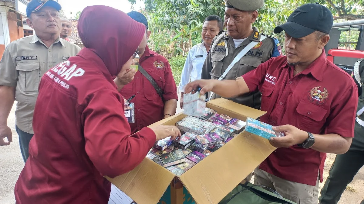 Polisi Pamong Praja Tangani Kasus Prostitusi Online dan Rokok Ilegal di Ende