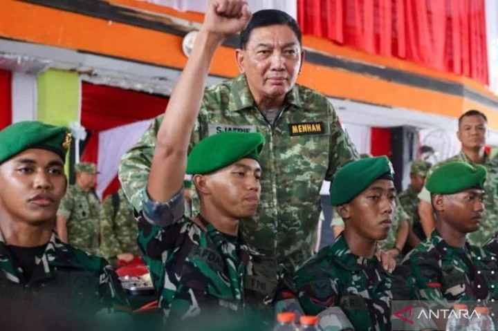 Prajurit TNI AD Berkomitmen untuk Melayani dan Melindungi Masyarakat